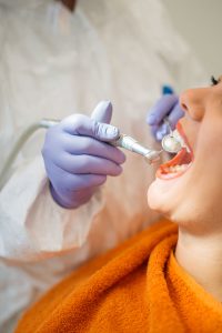 Chăm sóc implant sau phẫu thuật