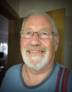 loose dentures eating